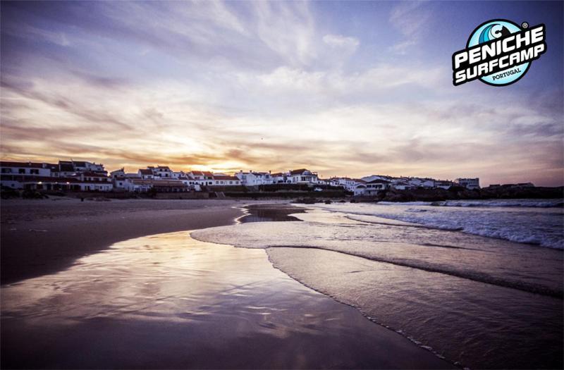 Peniche Surfcamp Hostel Baleal Exterior photo